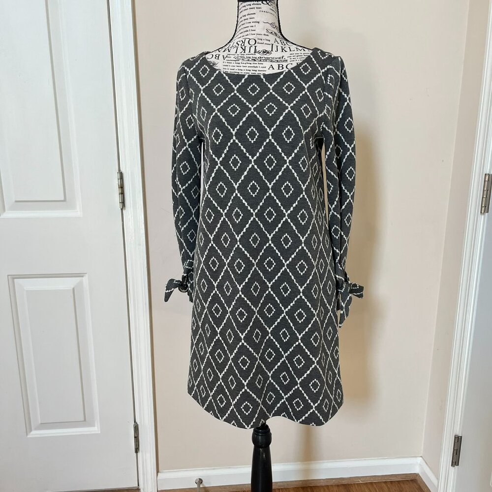 Loft Grey & White Knit Shift Dress, Never Worn, Size SP